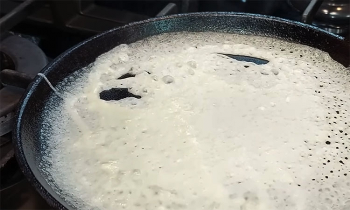 Деревенские блины-налистники, тоньше воздуха. Старинный способ, как печь их совсем без муки