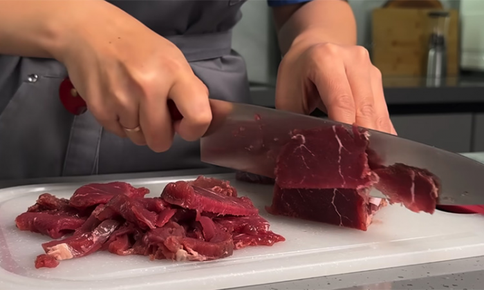 Рецепт жареного узбекского лагмана: делается быстро и получается на обычной кухне