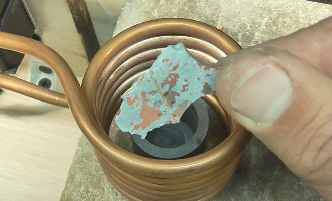 Индуктивный горн: вечная печь без угля и газа