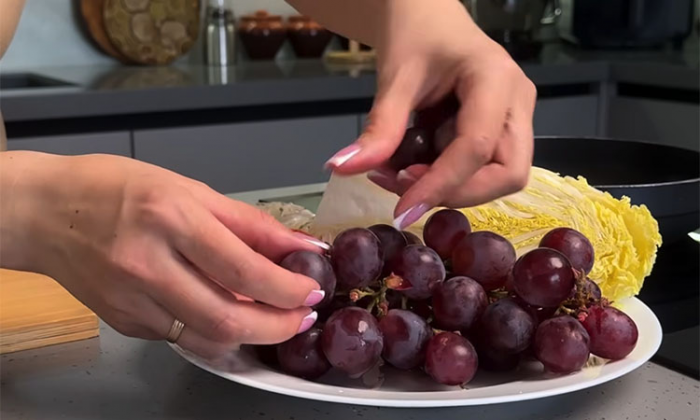 Хит-салат на майские, уйдет быстрее шашлыка. Пекинская капуста и крабовые палочки