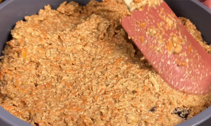 Гениальный торт без грамма муки: нежный и сладкий, хотя сахара тут ни ложки